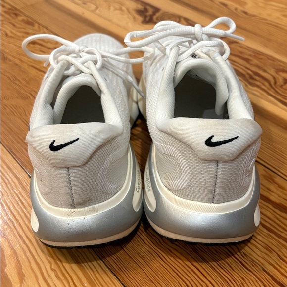Nike Journey ComfiRide size 9.5 - Picture 2 of 7